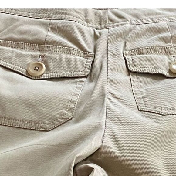 Talbots Beige Bermuda Shorts Size 6 Button Flap Pockets Flat Front - Picture 6 of 8